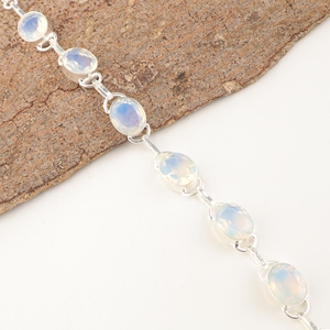 Bracelets tendance en opale laiteuse plaqué argent 925, bracelets à maillons de forme ovale avec serti clos pour femmes - Product Image 3