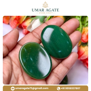 Pierre de méditation en jade vert naturel polie pour le soulagement du stress, cadeau de guérison en cristal en gros - Product Image 5
