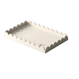 Bandeja de Laca Ecológica Fabricada en Vietnam con Acabado Pulido, Borde Ondulado y Diseño Floral para Cafetería - Product Image 2