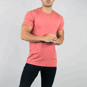 Camisetas de manga corta de color personalizado para hombre, camiseta de verano de material de algodón con cuello redondo y diseño de logotipo impreso con bordado de alta calidad - Product Image 3