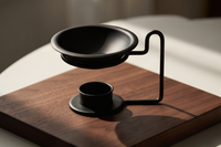 Brûleur d'encens en fer noir minimaliste avec bras cantilever et support pour bougie chauffe-plat, vente en gros