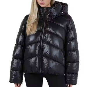 Nueva chaqueta hinchada caliente al por mayor diseño personalizado y chaqueta hinchada colorida nueva chaqueta de invierno acolchada con capucha brillante gruesa para hombres - Product Image 5