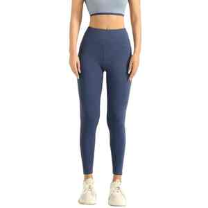 Leggings de Yoga OEM Personalizados, Sostenibles, de Cintura Alta, Sin Costuras, para Mujer, con Efecto Push-Up, Compresión, Ajustados, para Gimnasio y Fitness - Product Image 2
