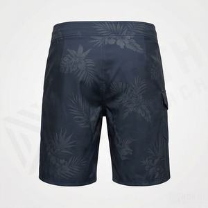 Short de bain personnalisé pour homme 2026 – Maillot de bain en polyester avec logo sublimé, poche arrière, tendance - Product Image 2