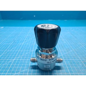 YUTAKA ERSB-3000-3AW ERSB-2000-3AW Sistema de Alimentación Ininterrumpida Usado Como Está, Piezas de Equipos Semiconductores Legados - Product Image 3