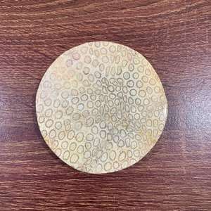 Sous-verre en agate à motif corail naturel – Sous-verre rond poli à la main pour boissons – Protection de table décorative haut de gamme de 10 cm - Product Image 6