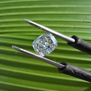 Diamant de laboratoire en vrac taille radiant, 1 carat, certifié IGI, couleur E-F, clarté VVS2, excellente qualité, vente en gros - Product Image 1