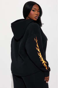 Ensemble sweat à capuche et pantalon de survêtement personnalisé avec imprimé flamme pour femme, style streetwear oversize, deux pièces, fournisseur en gros - Product Image 4