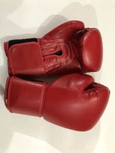 Guantes de Boxeo de Cuero Vacuno de Primera Calidad, con Logotipo Personalizado, para Entrenamiento, Sparring, Boxeo, Gimnasio, Kickboxing, MMA, Venta al Por Mayor de Fábrica - Product Image 2