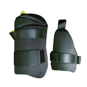 Protège-cuisses personnalisés de qualité supérieure avec double protection (protections intérieures et extérieures), légers et confortables, équipement de cricket - Product Image 1