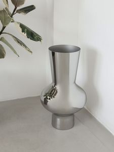Jarrón de Piso de Acero Inoxidable, Diseño Minimalista, Resistente al Óxido, Macetero Cilíndrico - Product Image 5