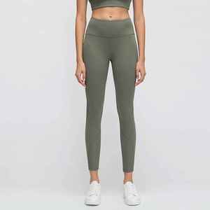 Conjunto de Yoga para Mujer de Tallas Grandes, Diseño de Primera Calidad, Color Sólido, Logotipo Personalizado, Alta Calidad, Bajo Precio, Venta en Línea - Product Image 3