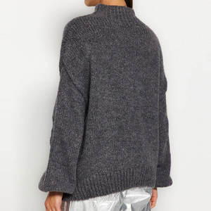 Pull en maille épaisse gris foncé pour femme, col montant, haut décontracté et ample pour l'hiver, idéal pour la détente - Product Image 3