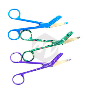 Tijeras para Vendajes de 5.5 Pulgadas con Diseño de Gotas de Rocío, 3 Piezas, Recubiertas de Color, para Enfermeras, Médicos, Técnicos de Emergencias Médicas, Instrumentos Médicos de Primeros Auxilios - Product Image 6