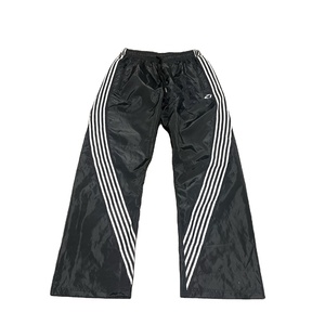 กางเกงแทร็คไนลอนสีสันทันสมัยสำหรับผู้ชาย เอวยางยืด สไตล์ลำลอง ขายส่ง รับผลิตแบรนด์ส่วนตัว - Product Image 1