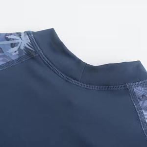 Sac à cordon noir avec surpiqûres bleues et fermeture à glissière en plastique - Product Image 6