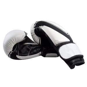 Gants de boxe en cuir PU personnalisables en gros, anti-humidité, à lacets, pour entraînement MMA et usage sur sac de frappe par RAMF SPORTS - Product Image 2