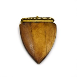 Colgante de Flecha de Hueso de Buey Hecho a Mano: Punta Dorada con Puntos, Focal de Joyería Bohemia, Hueso Tallado, Hueso Natural, Para Fabricación de Joyas, Tribal - Product Image 3