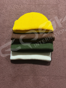 Gorros de Punto Personalizados Cosh International, Unisex, para Invierno, sin Dobladillo, con Bordado de Logotipo Personalizado, Gorra Deportiva con Dobladillo - Product Image 6