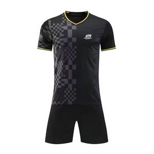 Uniforme de football 100% polyester pour hommes 2026, uniforme de football sur mesure, uniforme de football de haute qualité - Product Image 1