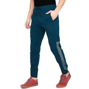 Pantalon de survêtement homme personnalisé pour la vente en ligne – Couleurs sur mesure, effet délavé, multi-poches, idéal pour le fitness - Product Image 4
