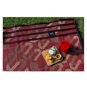 Tapis de pique-nique/plage imperméables de qualité supérieure, design classique et élégant, 100% polypropylène PP, pliables, en provenance de Thaïlande - Product Image 1