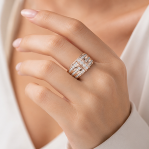Anillo de Eternidad de Oro Rosa de 14K con Diamantes Cultivados en Laboratorio, Corte Geométrico de Lujo para Mujer, Engaste de Puntas, Certificado IGI, Joyería de Boda - Product Image 1