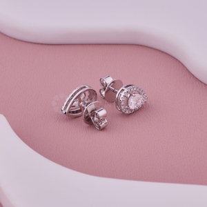 Boucles d'oreilles en diamant rond et en forme de poire de la marque New Look, diamant cultivé en laboratoire, en or blanc pour femmes, provenant d'un fournisseur indien. - Product Image 2