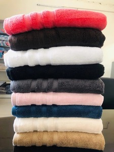 Juego de 3 Toallas de Mano, Cara y Baño Oaptimo de Fábrica, 100% Algodón, Secado Rápido, Borde Dobby, 70x140cm, Extra Grandes - Product Image 3