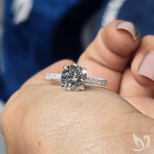 แหวนเพชรทรงกลม 2 กะรัต เพาะเลี้ยงในห้องปฏิบัติการ |   แหวนทองคำแท้ 10K รับรองโดย IGI พร้อมดีไซน์วงแหวนซ่อน - Product Image 5