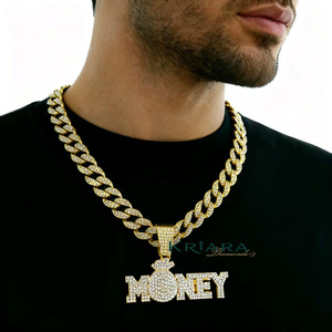 Colgante de Plata 925 Chapado en Oro con Letra de Moissanita para Hombre, Joyería Hip Hop para Uso Diario - Product Image 2
