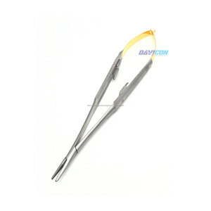 Porte-aiguille à ressort Jacobsen Castroviejo 4,75 pouces (15 cm) avec embouts STR verrouillables, manches en acier inoxydable doré - Product Image 2