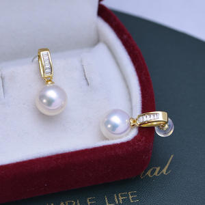 Boucles d'oreilles en perles d'eau douce blanches de 9 à 10 mm, argent 925, ensemble complet, forte brillance, faibles défauts, vente en gros - Product Image 3