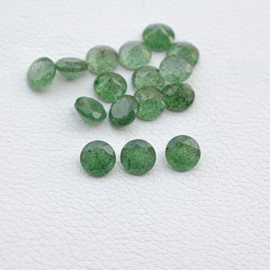 หินควอตซ์เหลี่ยมเพชรพลอยขนาด9มม. สีเขียวสตรอเบอร์รี่เกรด AAA - Product Image 4