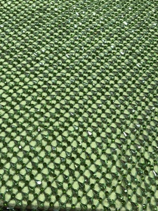 Tissu en maille de strass vert, textile en filet de cristal pour robe de soirée, vêtements de scène, confection de vêtements - Product Image 4