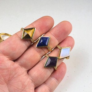แหวนพลอยลาพิสทรงว่าวเงินแท้ 925 — แหวนหินธรรมชาติขนาด 10x15 มม. - แหวนทำมือชุบทอง - Product Image 2