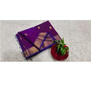 Sari Maheshwari Lotus Buta en coton et soie, tissé à la main, avec un drapé élégant de créateur, pour femmes, pour les fêtes et les mariages. - Product Image 2