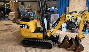 Mini-excavatrice d'<span class=keywords><strong>occasion</strong></span> CAT modèle 300.9D, 2 tonnes, 25 CV, matériel de construction et de bâtiment, en stock - Product Image 5