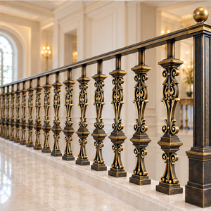 Balustrade d'escalier en bronze noir régale avec accents dorés et meneaux décoratifs sculptés pour intérieurs d'inspiration patrimoniale - Product Image 4