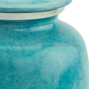 Urnas Funerarias Decorativas de Latón de Alta Calidad, Urnas Hechas a Mano para Hombres y Mujeres - Product Image 2