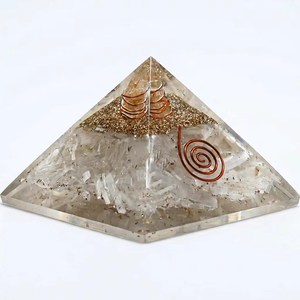 Pyramide en cristal avec bobine de cuivre et incrustations de pierres naturelles pour la décoration de la maison - Product Image 2