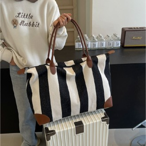 Borsa da viaggio a strisce grandi di fabbrica con borsa ausiliaria a basso prezzo domestico - Product Image 1