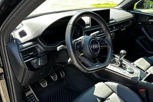 Auto Usado Confiable, Audi A4 2.0T Quattro Premium Plus Sedán <span class=keywords><strong>2018</strong></span>, Transmisión Manual de 6 Velocidades, Motor Turbo de 4 Cilindros - Product Image 2