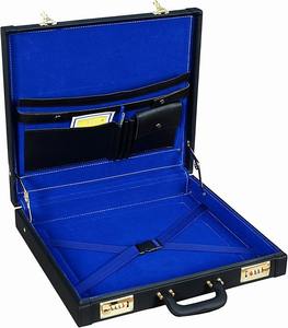 Estuche rígido para mandil masónico MM/WM, 17" x 15" x 3" (Imitación de cuero) Asa negra resistente - Product Image 1