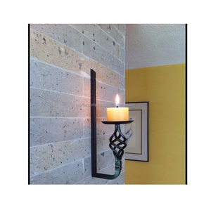 Support de bougie décoratif en fer forgé fait main, écologique et contemporain pour la décoration intérieure, centre de table élégant pour salon - Product Image 1