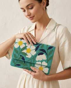 Handmade Rectangular Handbag With White Daisy Embroidery On Teal Background Chain Strap - Product Image 2