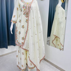 Ensemble Sharara en soie chino pure, magnifique et élégant, style indien pakistanais, pour femmes, idéal pour les fêtes, les mariages et les tenues décontractées. - Product Image 1