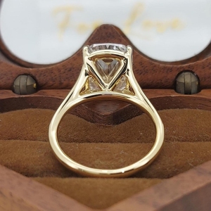 Bague pour femme en diamant de laboratoire certifié IGI, couleur F, jaune, 3 carats, taille Radiant, VS1, 18 carats, 2,5 grammes, diamant de laboratoire certifié IGI - Product Image 6