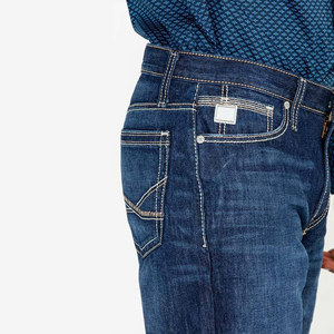 Pantalon en jean slim personnalisé pour homme – Jean large délavé sur mesure à prix abordable avec matériaux de qualité - Product Image 4
