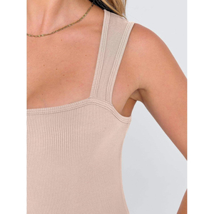 Body côtelé tendance en mélange de coton doux, ajusté, une pièce, décontracté, haut de mode, fabricant de body gainant sans couture pour femme - Product Image 5